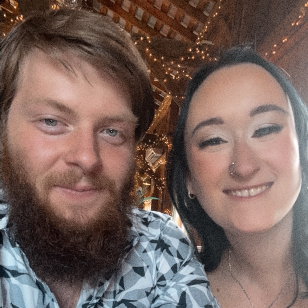 Meet your Posher, Angie